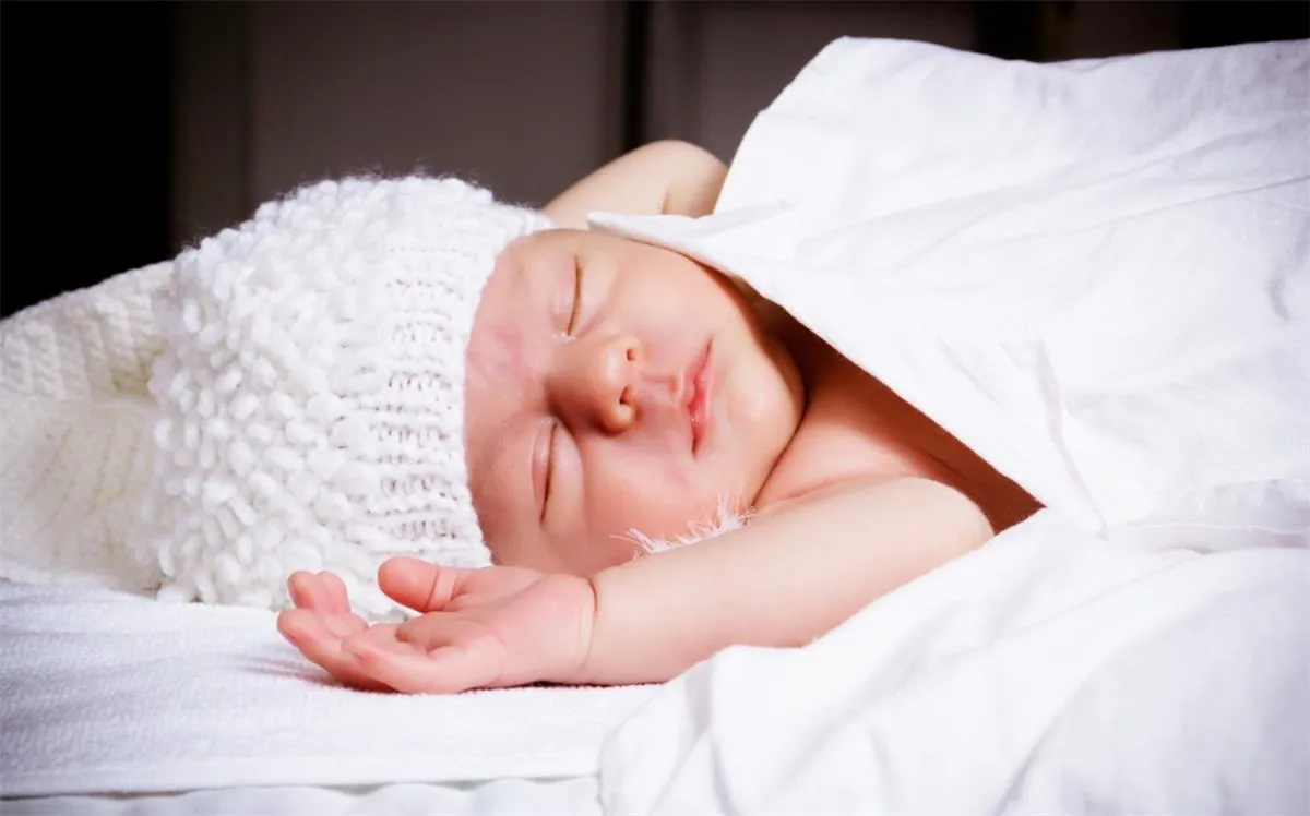 नवजात शिशु में सेप्सिस के क्या कारण हैं? तीन प्रमुख कारण जो माता-पिता को जानने चाहिए!