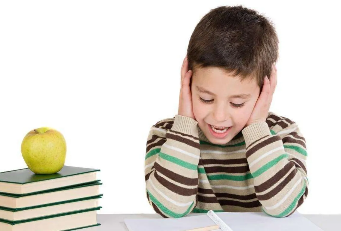 क्या एक जीवंत बच्चे का मतलब यह है कि उसे ADHD है? ग़लतफ़हमी! केवल इन 5 मानदंडों को पूरा करने पर ही किसी को सही मायने में बीमार माना जा सकता है!